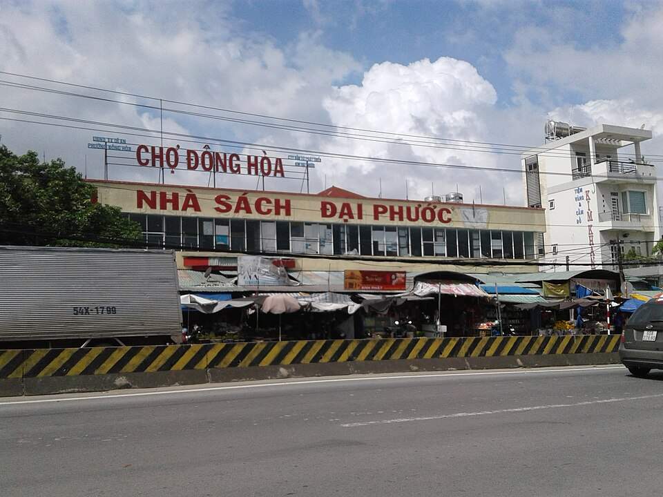 Chợ Đông Hoà - Phường Đông Hoà